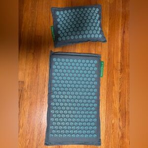 Prana Mat and Pillow Set